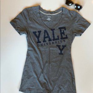 NWOT Jansport Yale V Neck Gray / Blue T Shirt